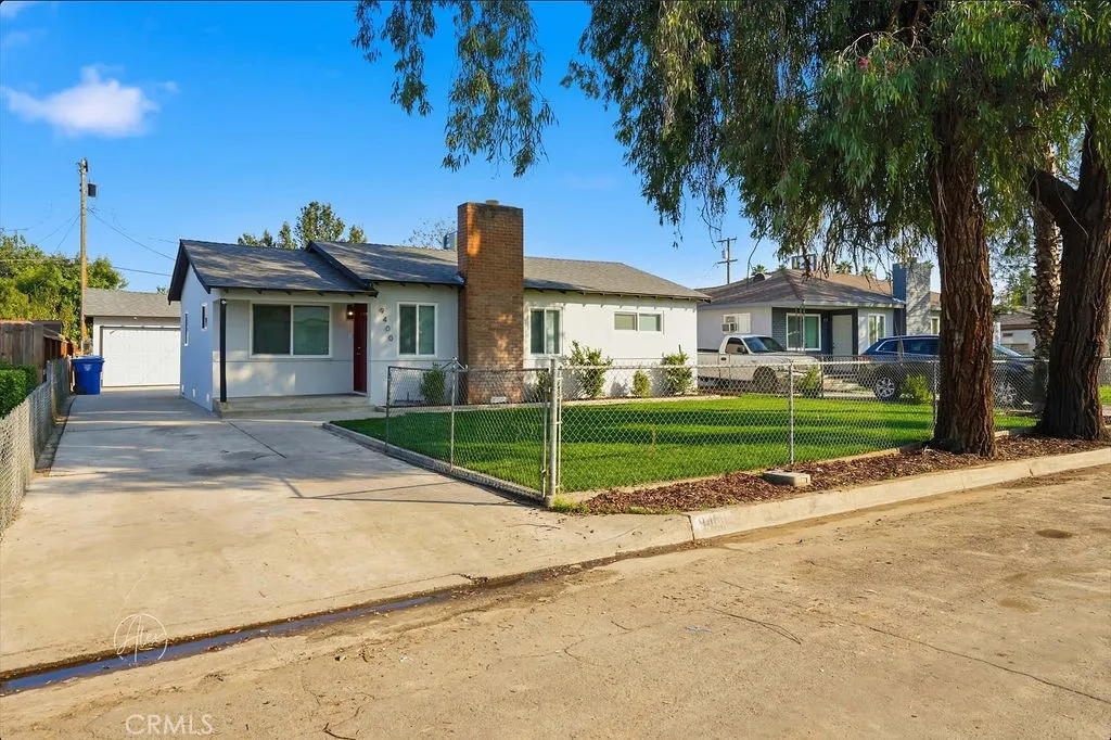 Property image for 9400 Gladys Street, Bakersfield, CA 93307