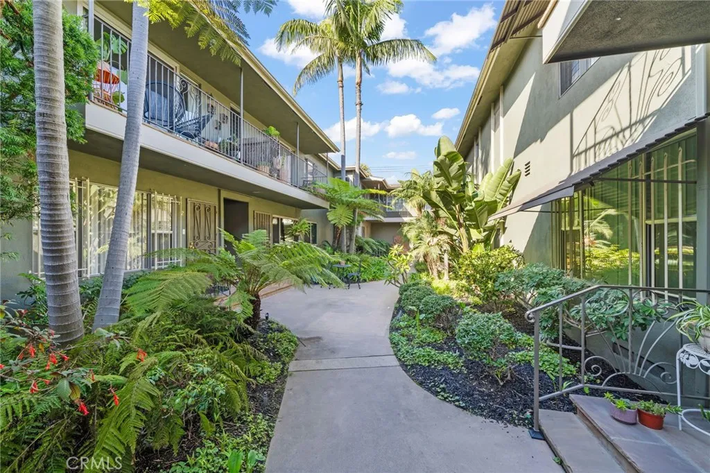 Additional image 20 of 2027 E Appleton St Unit 1, Long Beach, CA 90803