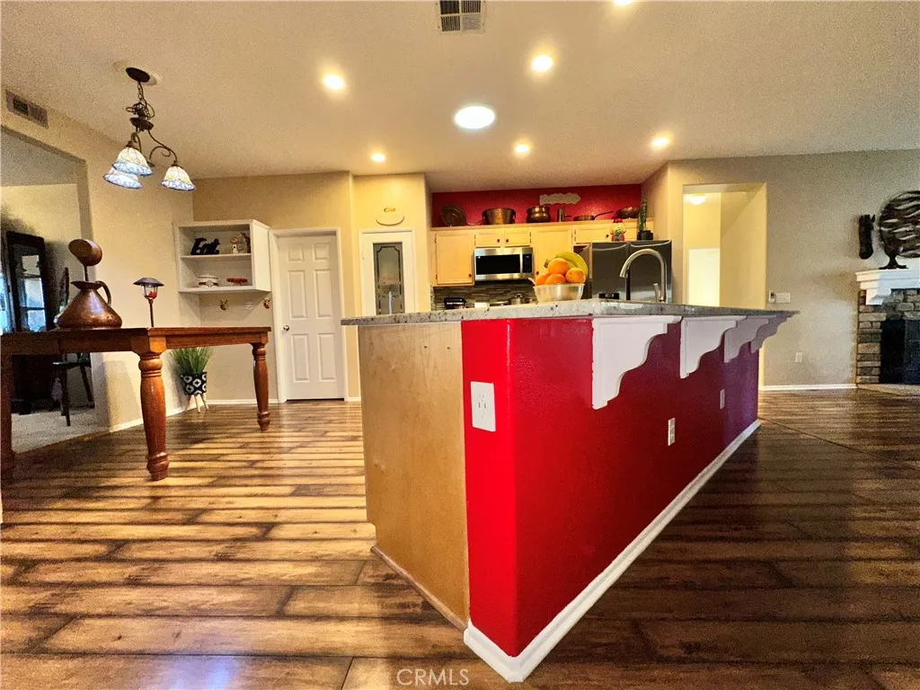 Additional image 12 of 11834 Dellwood St, Victorville, CA 92392