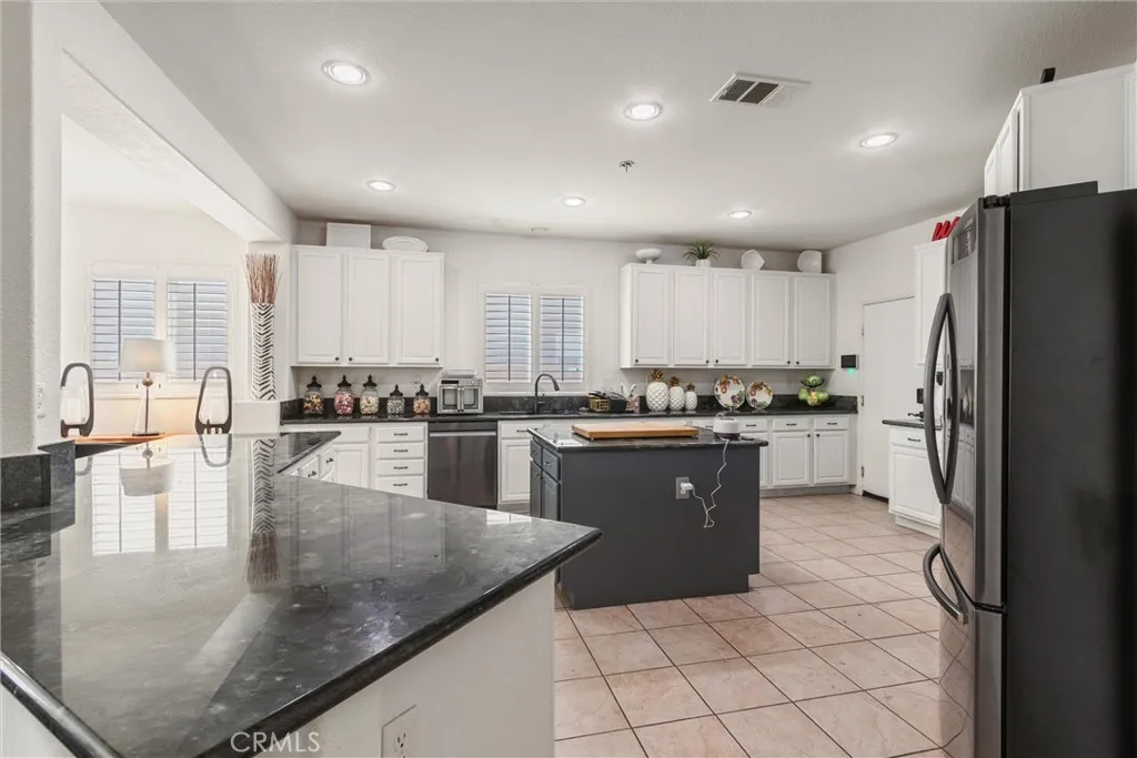 Additional image 23 of 43354 Sunny Ln, Lancaster, CA 93536