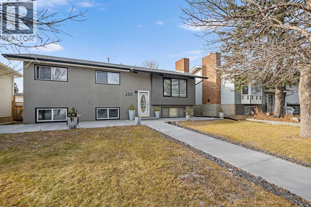 255 Rundleridge Drive NE|Calgary, Alberta T1Y2K5