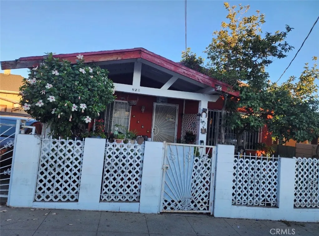 Additional image 2 of 822 N Fickett St, Los Angeles, CA 90033