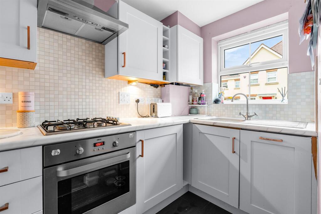 Additional image 3 of Hammond Close, Welwyn