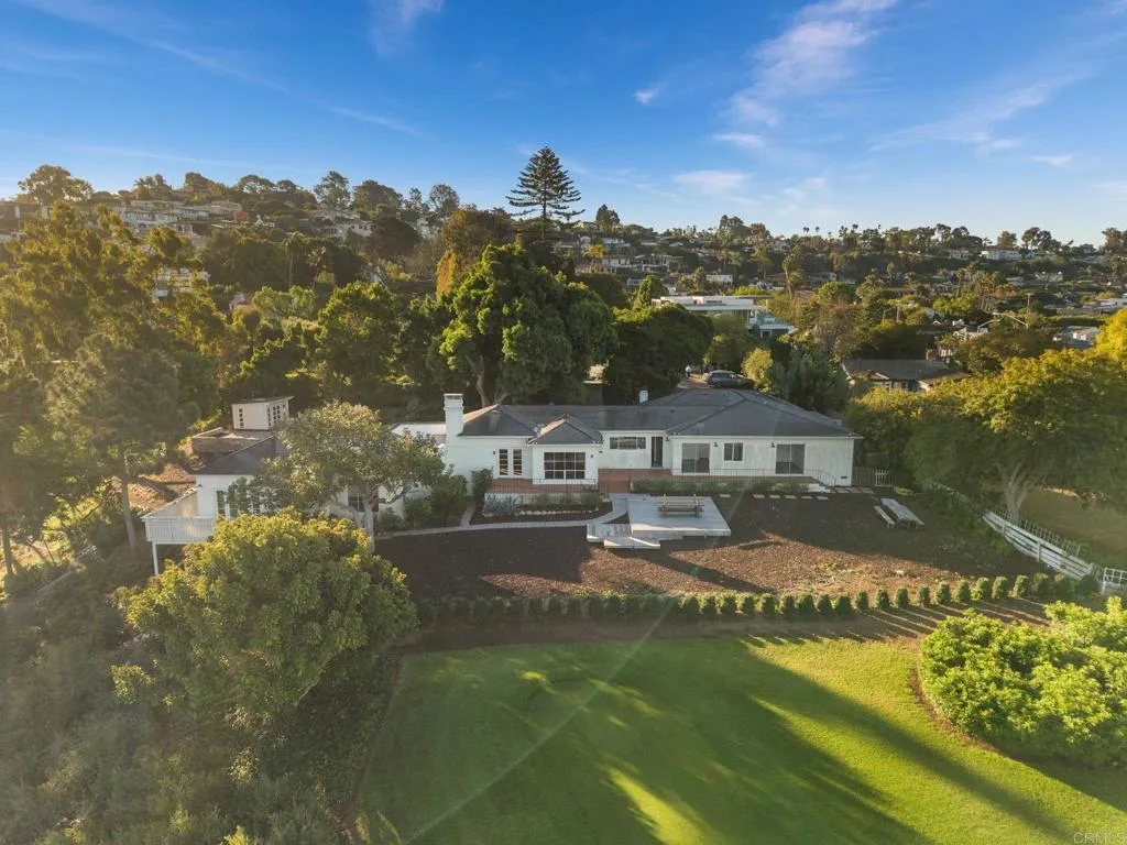 Additional image 30 of 1402 W Muirlands Drive, La Jolla, CA 92037