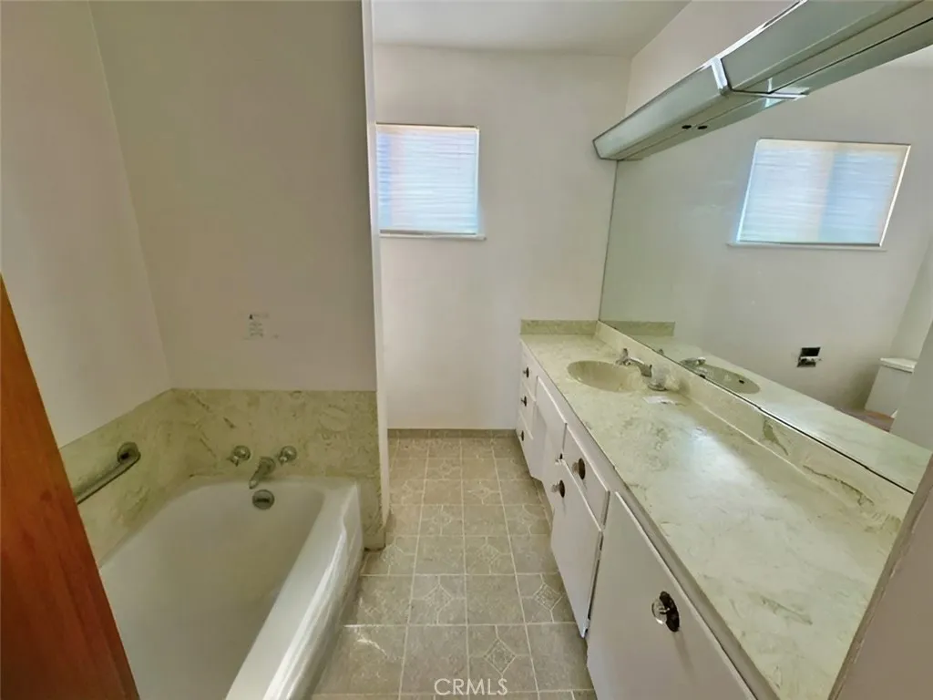 Additional image 16 of 2244 S Church St, Visalia, CA 93277