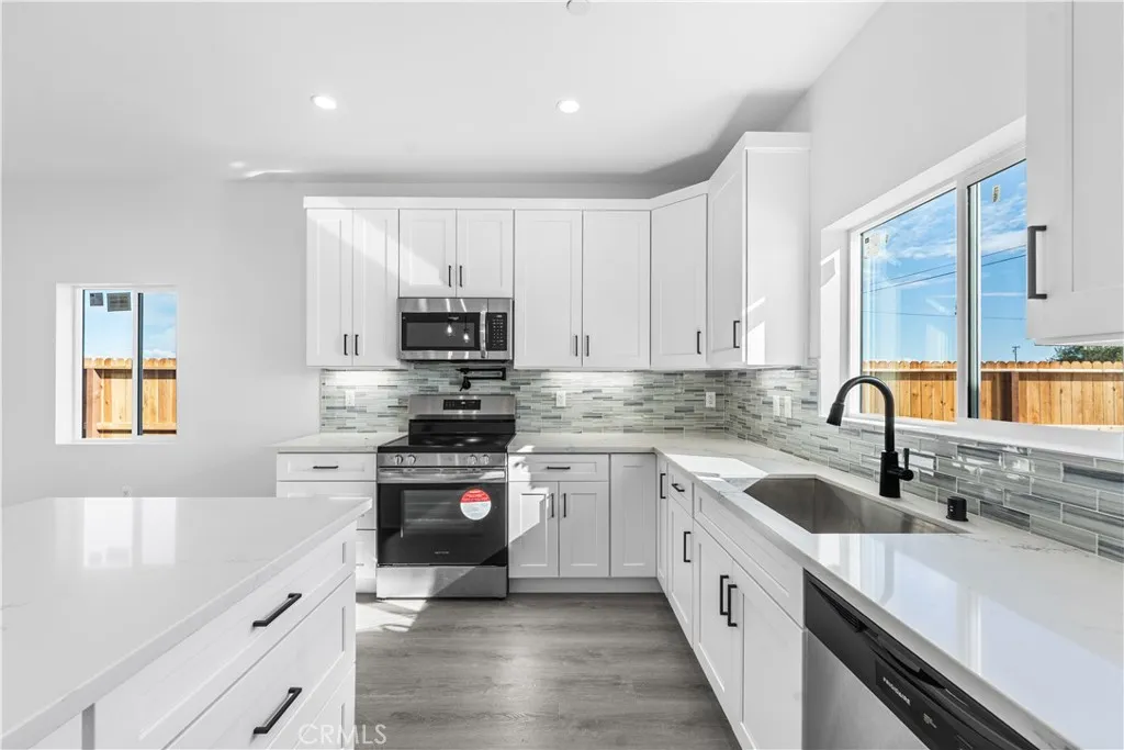 Additional image 17 of 8624 Forest Blvd, California City, CA 93505