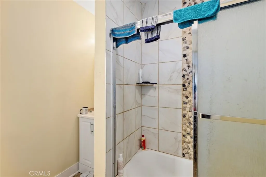 Additional image 56 of 11612 Cimarron Ave, Hawthorne, CA 90250