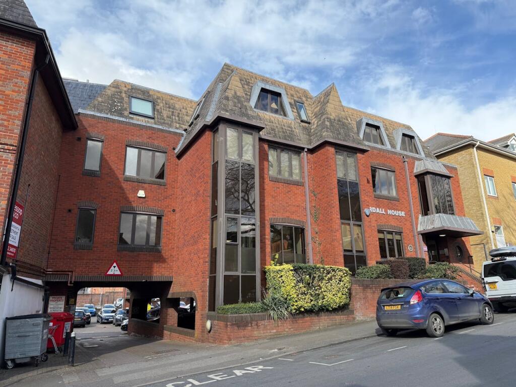 Property image for Mardall House, 9-11 Vaughan Road, Harpenden, AL5 4HU