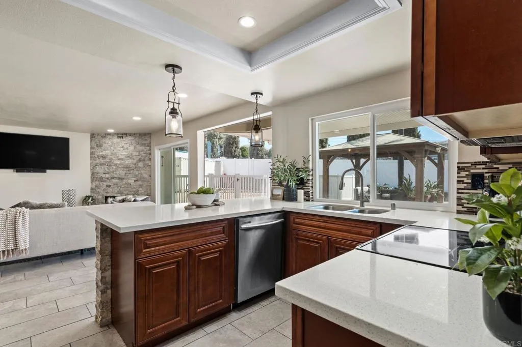 Additional image 57 of 1401 Corte Rapallo, Escondido, CA 92026