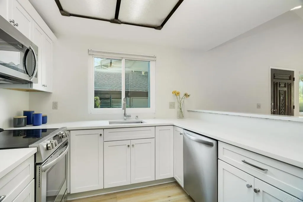 Additional image 9 of 8370 Via Sonoma Unit F, La Jolla, CA 92037