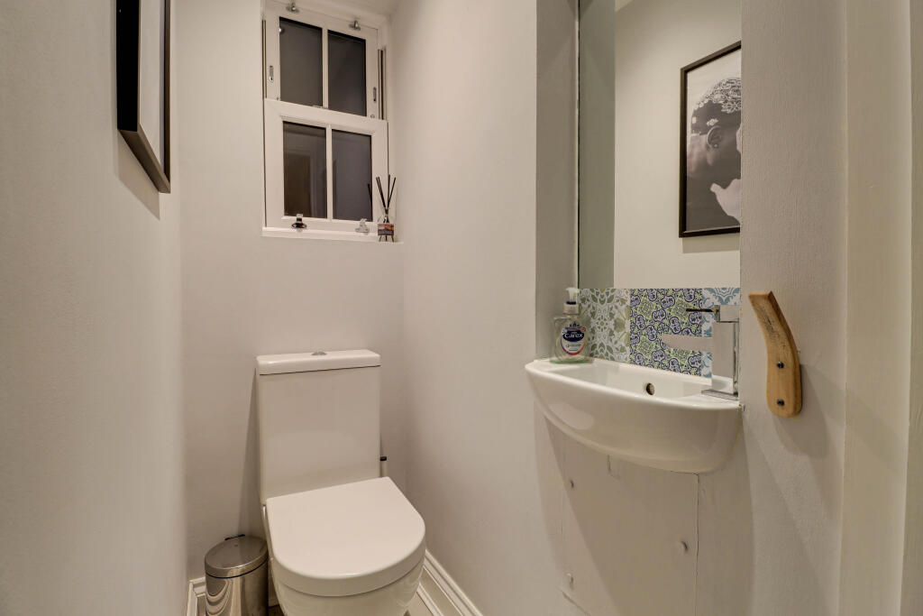 Additional image 8 of Cravells Road, Harpenden, AL5