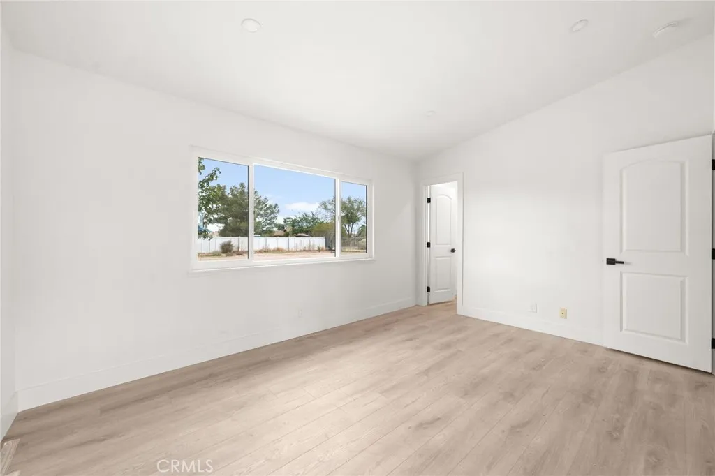 Additional image 48 of 15512 Pahute St, Victorville, CA 92395