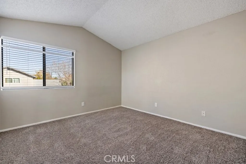 Additional image 9 of 523 E Kettering St, Lancaster, CA 93535