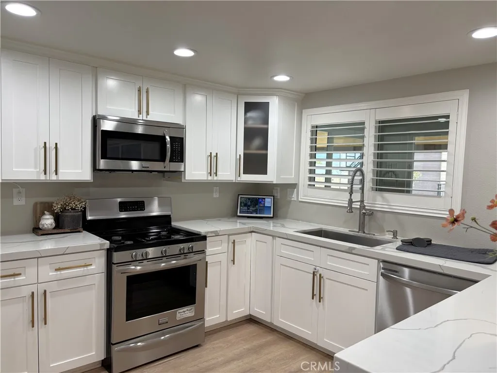 Additional image 47 of 8077 Langdon Ave, Hesperia, CA 92345