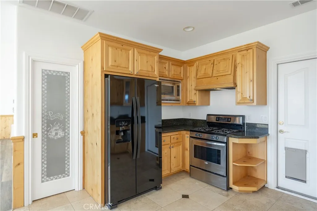 Additional image 17 of 855 Sonoma Drive, Lake Arrowhead, CA 92352