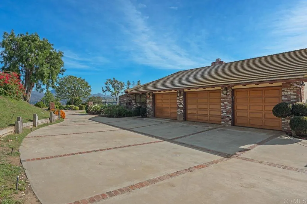 Property image for 3652 Monte Real, Escondido, CA 92029