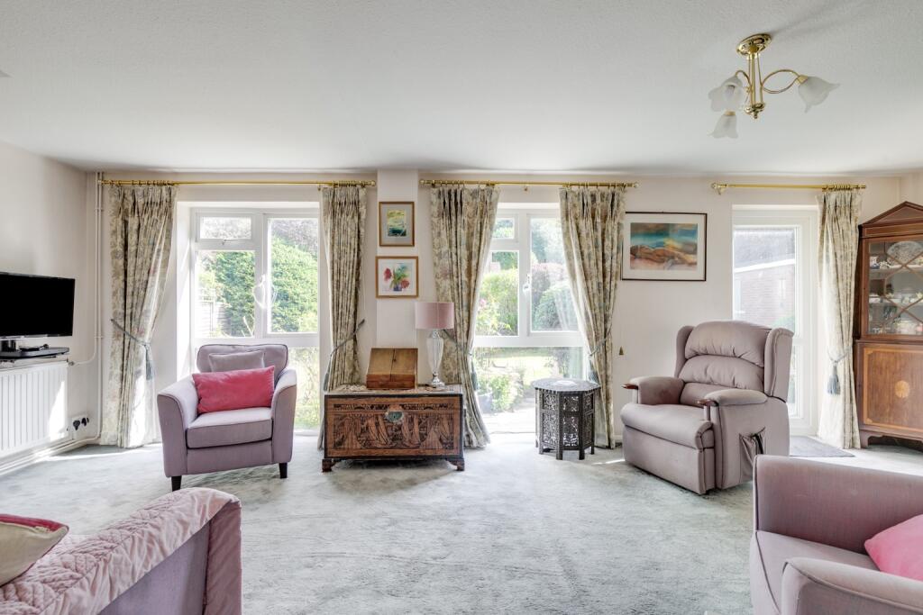 Additional image 4 of Elmoor Avenue, Welwyn, Hertfordshire, AL6 9PA