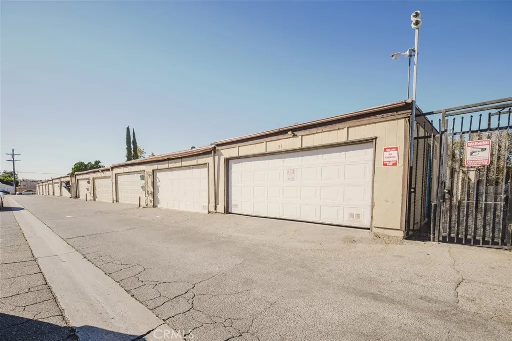 Additional image 31 of 9318 Van Nuys Boulevard Unit 26, Panorama City, CA 91402