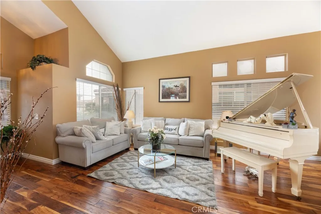 Additional image 7 of 11541 Plane Tree Rd, Fontana, CA 92337