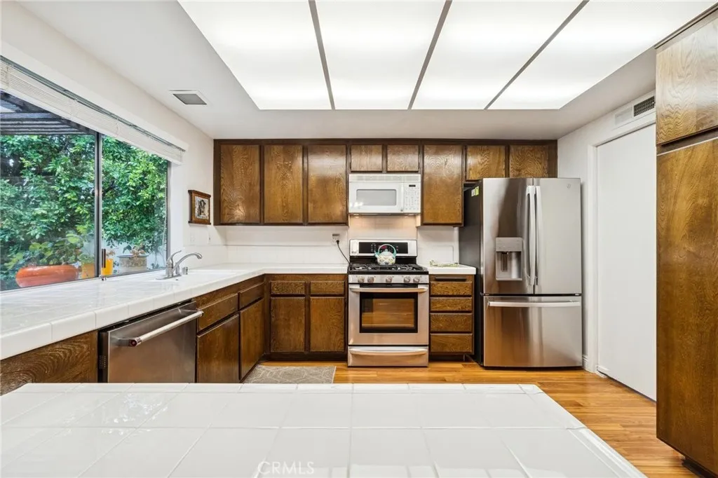 Additional image 49 of 22714 Stagg, West Hills, CA 91304