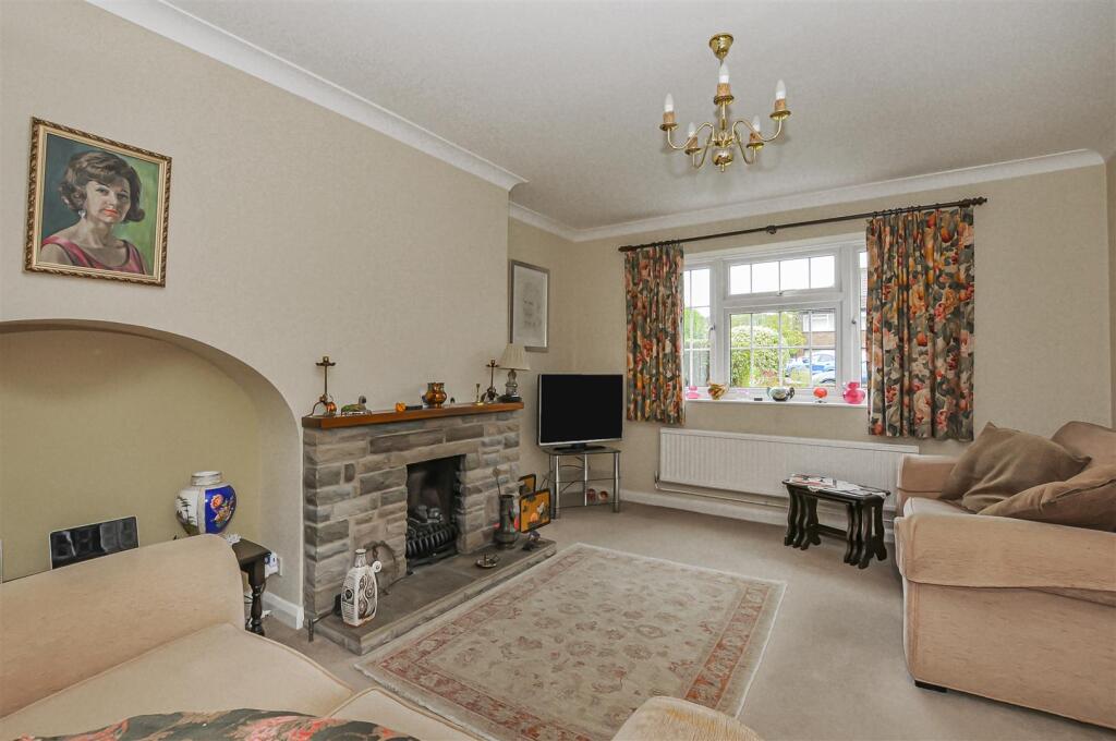 Additional image 13 of Reynards Way, Bricket Wood, St. Albans