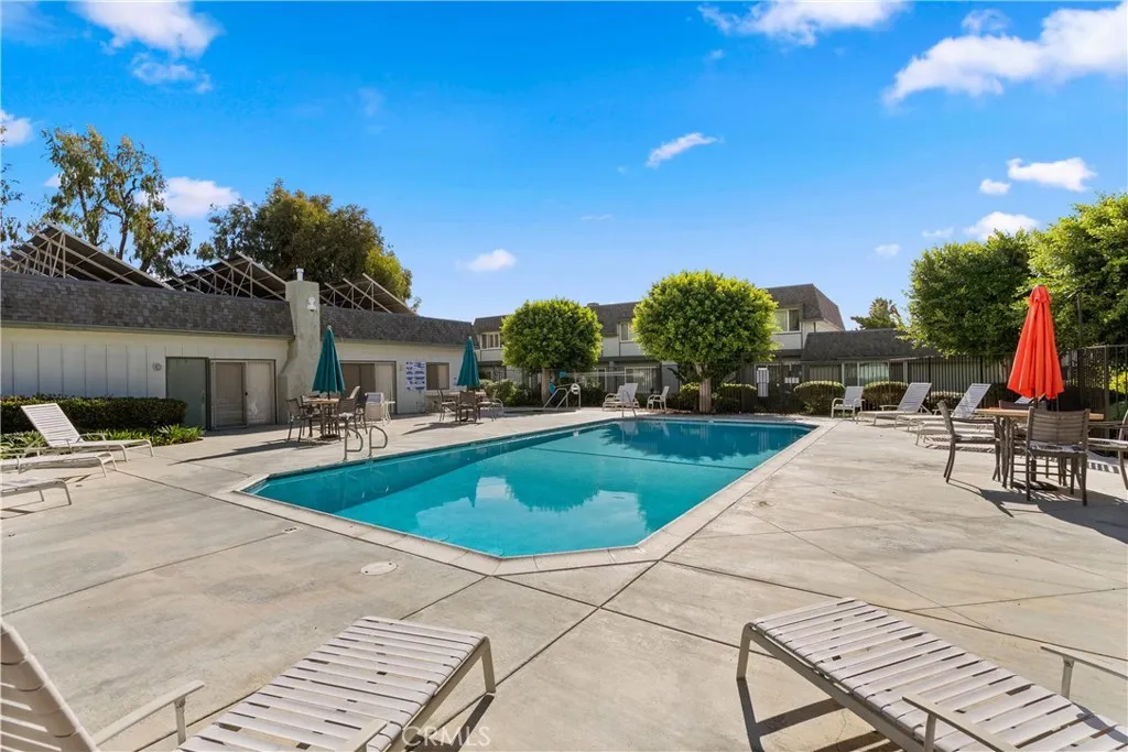 Additional image 57 of 8318 Artista Dr, Huntington Beach, CA 92646