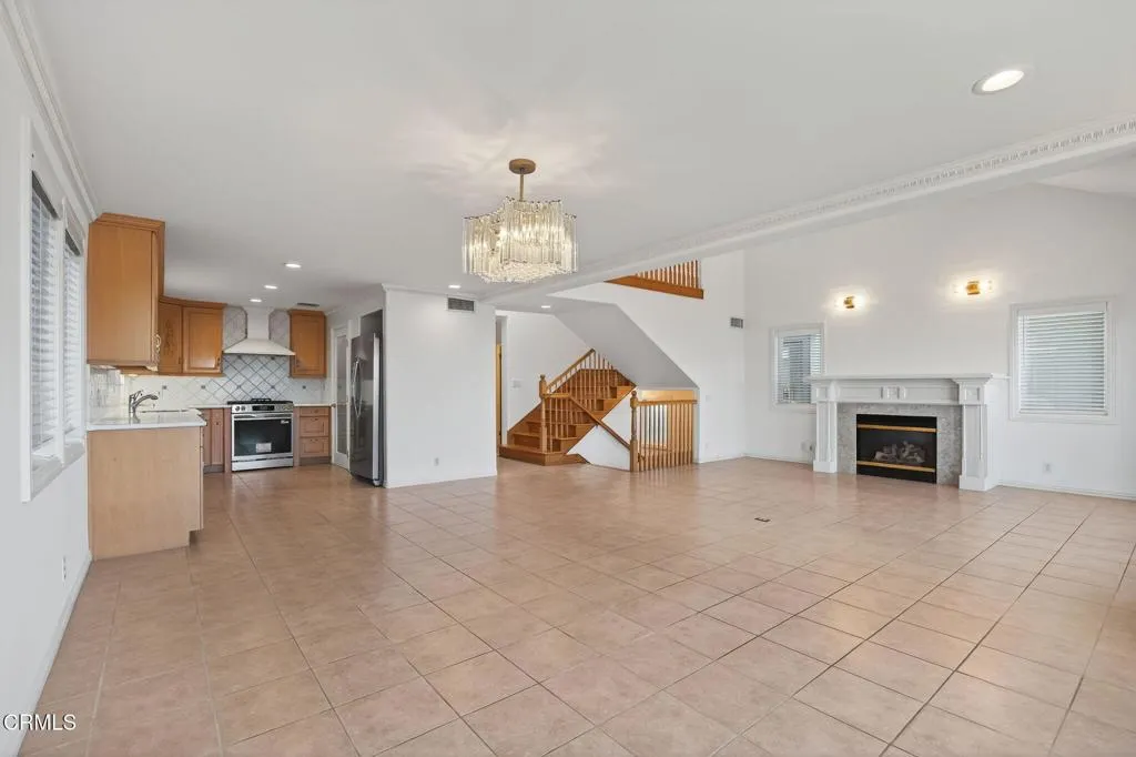 Additional image 77 of 124 San Nicholas Avenue, Oxnard, CA 93035