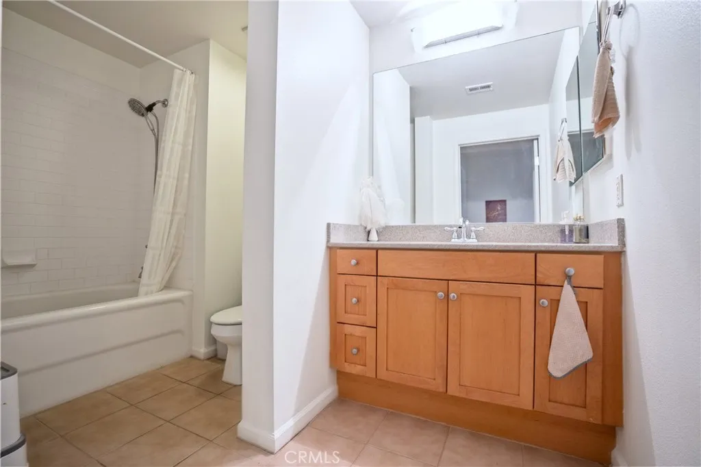 Additional image 65 of 201 E Angeleno Avenue Unit 206, Burbank, CA 91502