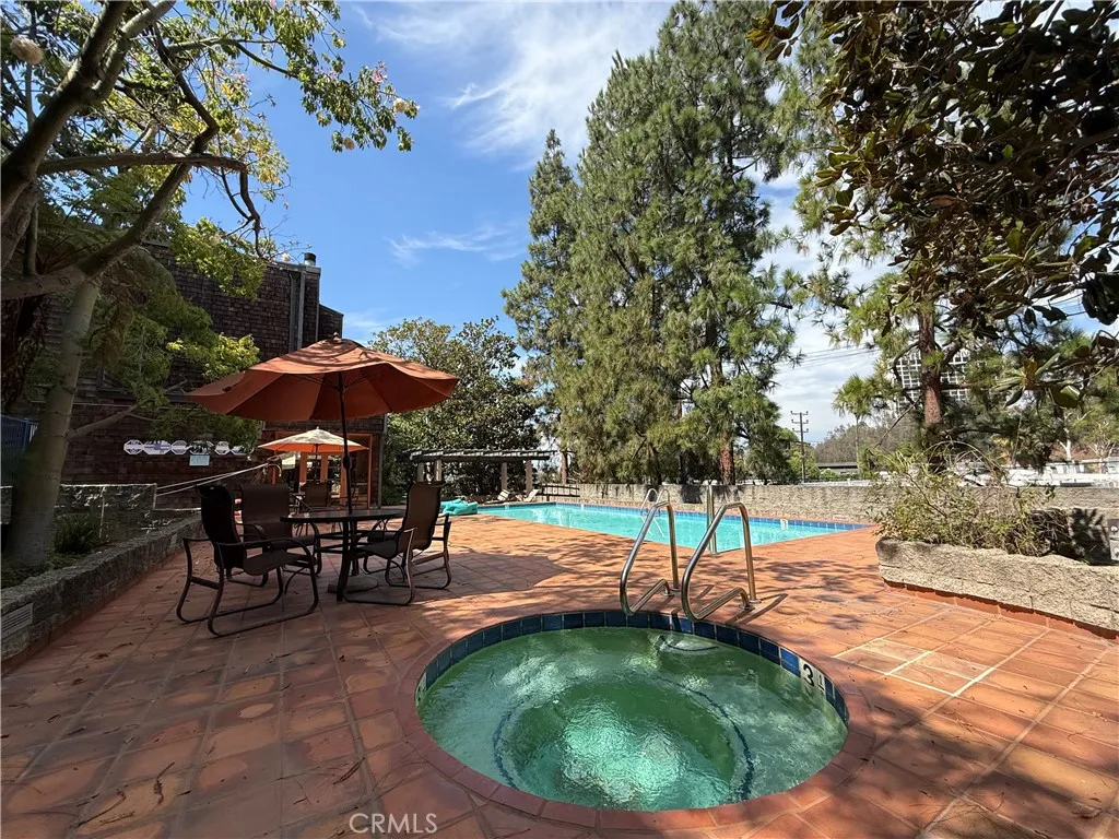 Additional image 26 of 3884 Fredonia Drive Unit F, Los Angeles, CA 90068