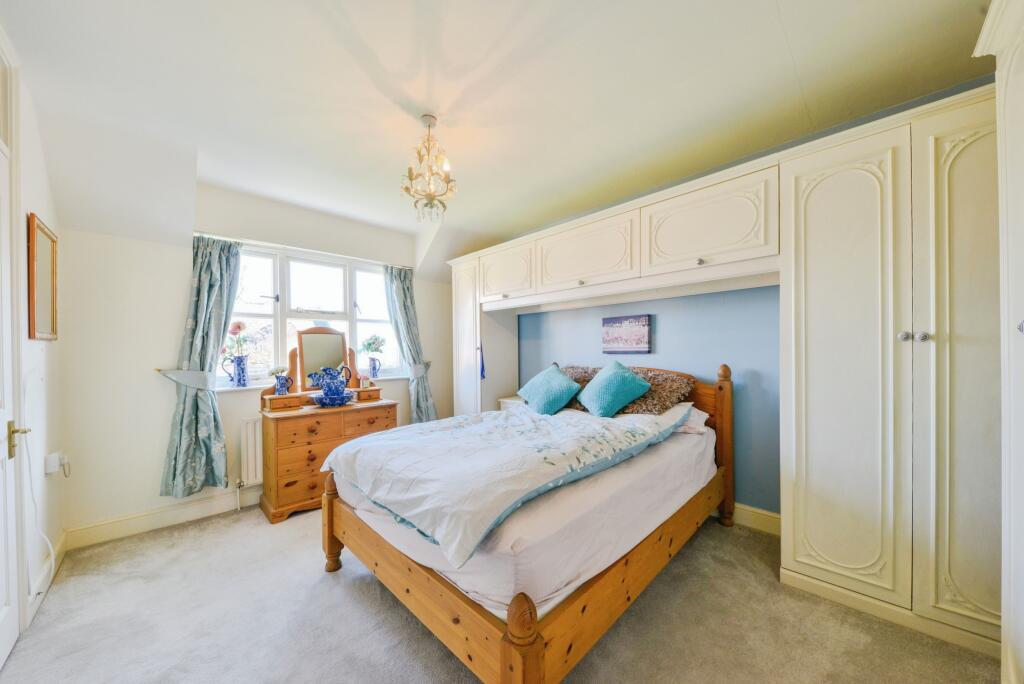 Additional image 7 of Ottway Walk, Welwyn, AL6