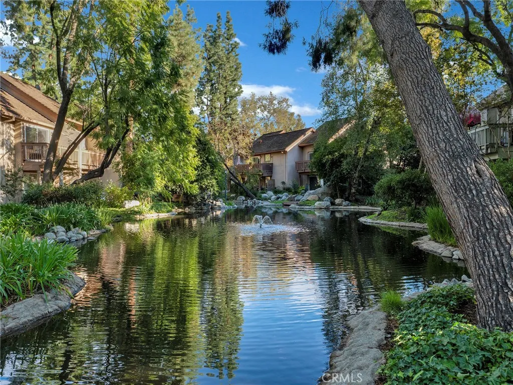 Additional image 43 of 7050 Shoup Ave #225, Canoga Park, CA 91303