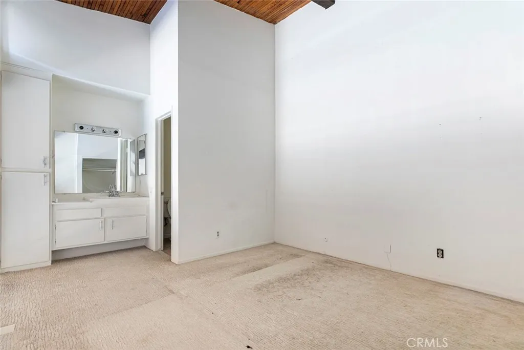 Additional image 11 of 5460 White Oak Avenue Unit C330, Encino, CA 91316