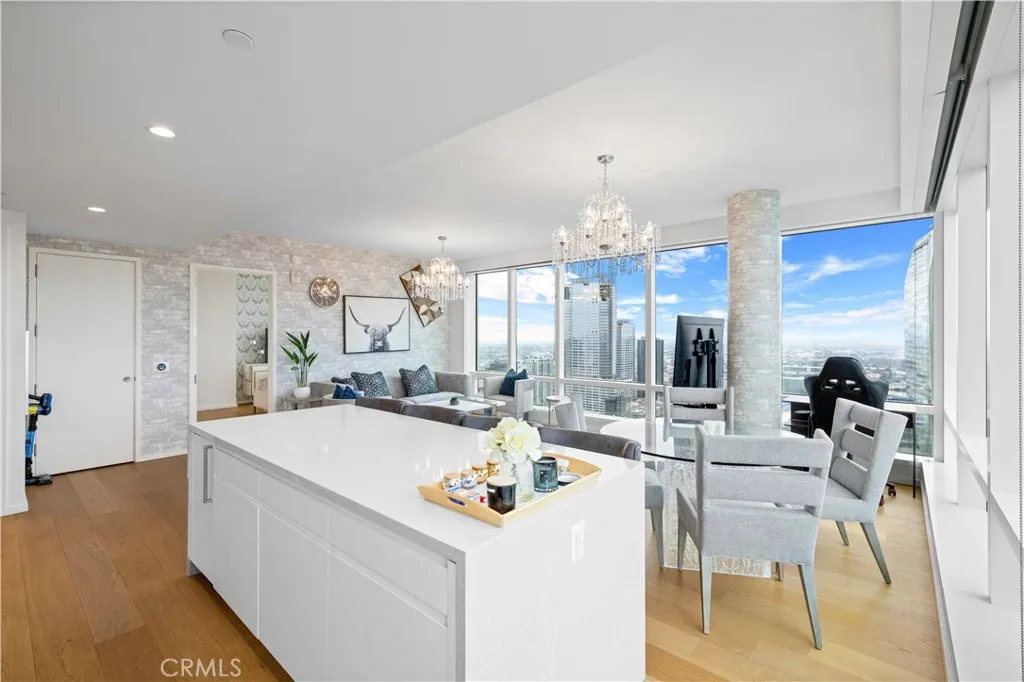 Additional image 4 of 877 Francisco Street Unit 4111, Los Angeles, CA 90017