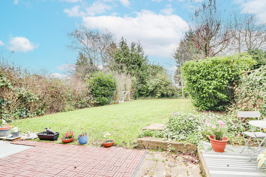 Additional image 5 of Orchard Drive, St. Albans, Hertfordshire, AL2