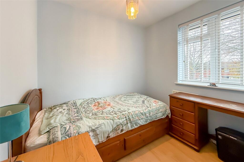 Additional image 7 of High Oaks, St. Albans, Hertfordshire, AL3