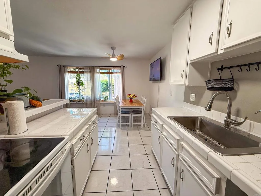 Additional image 19 of 1675 Pentecost Way Unit 3, San Diego, CA 92105