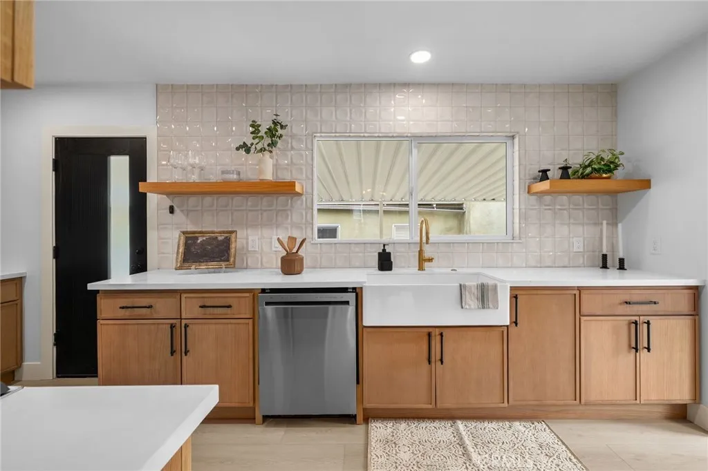 Additional image 11 of 3477 Floresta Ave, Los Angeles, CA 90043