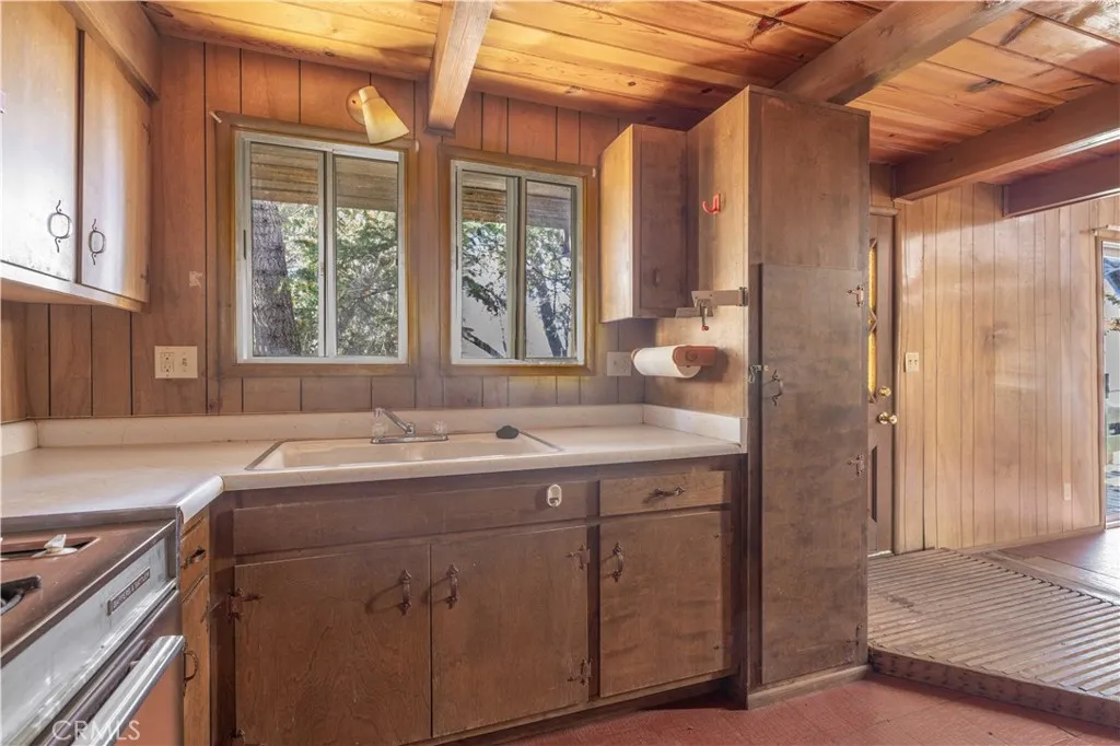 Additional image 23 of 1332 Siskiyou Drive, Big Bear Lake, CA 92315