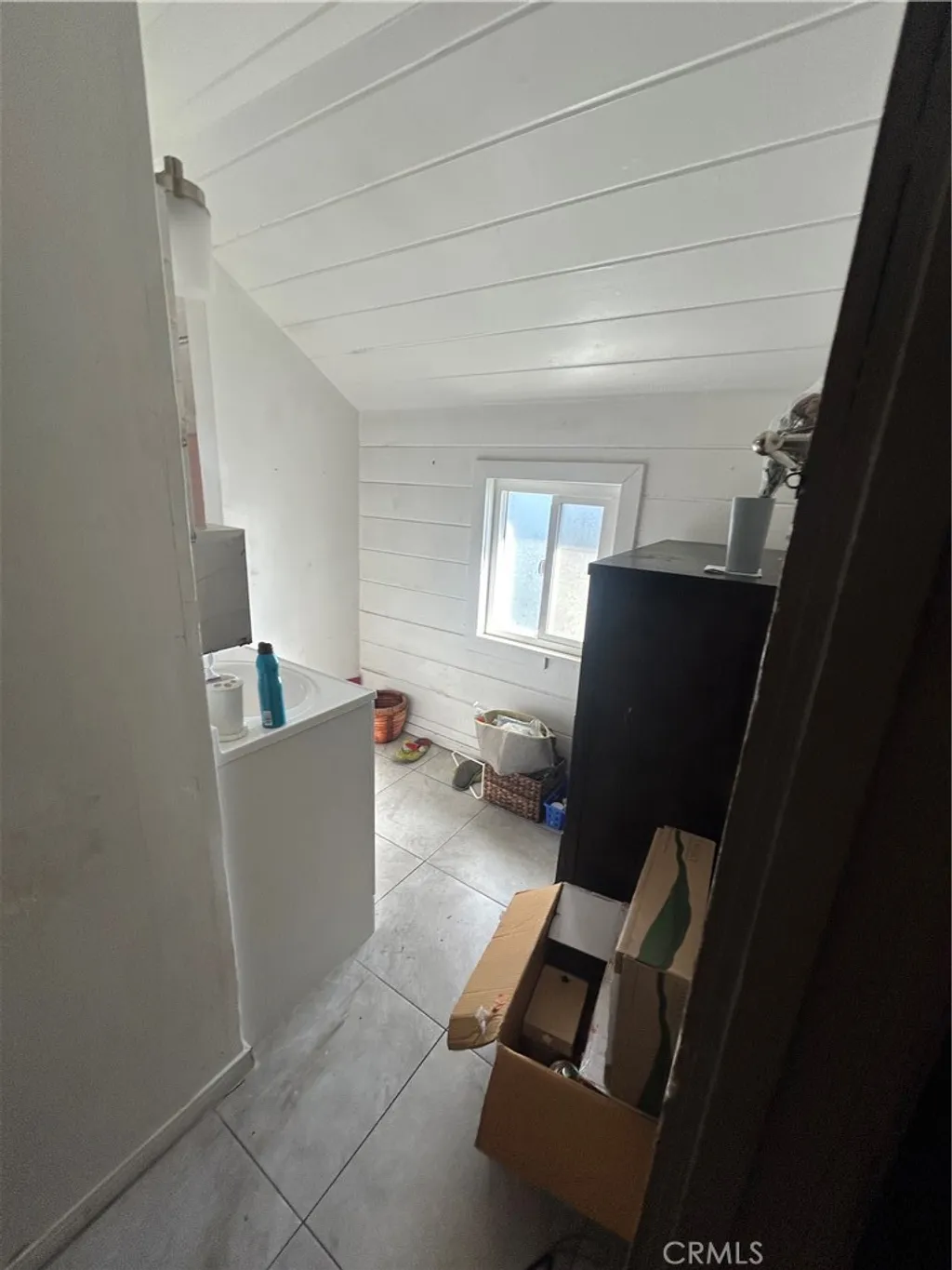 Additional image 43 of 467 W G Street, Colton, CA 92324