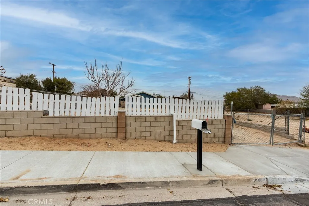 Additional image 29 of 15524 5th, Victorville, CA 92395