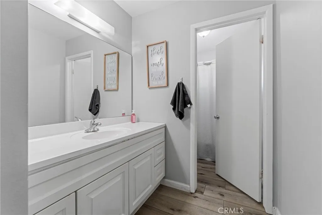 Additional image 44 of 44170 Halcom Ave, Lancaster, CA 93536