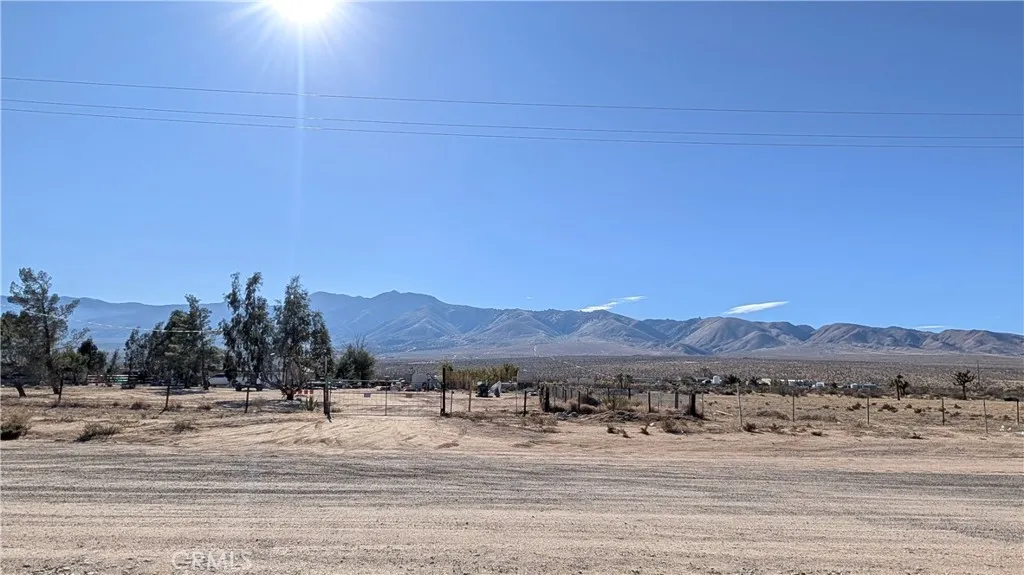 Additional image 112 of 28210 Desert View Rd, Apple Valley, CA 92308