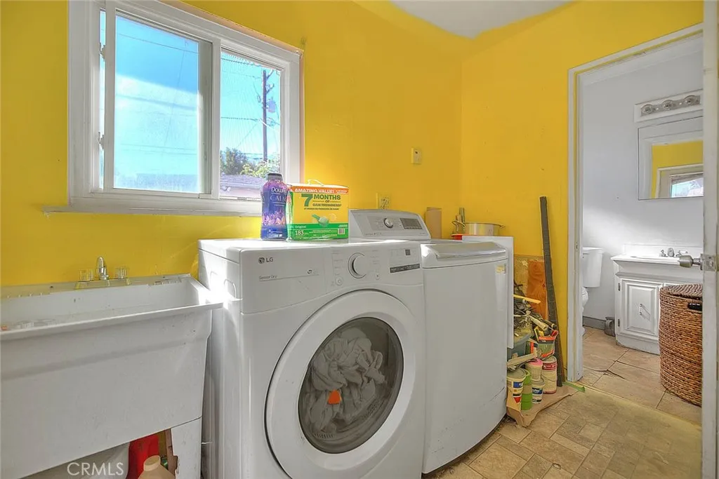 Additional image 91 of 909 W Flora Street, Ontario, CA 91762