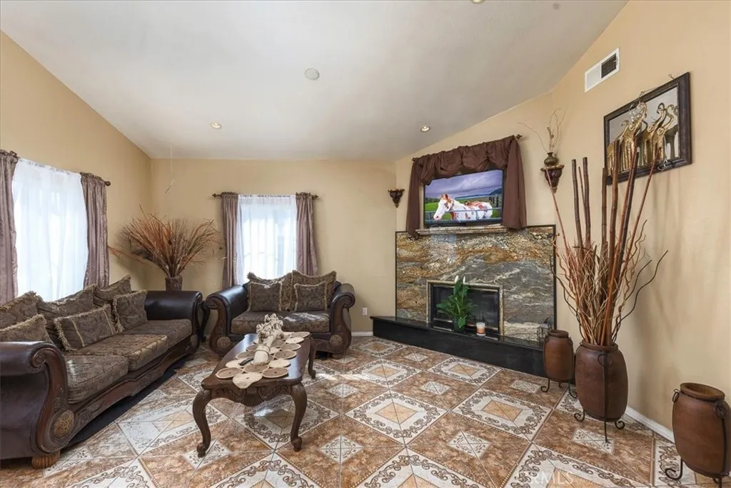 Additional image 15 of 22695 Margarth Street, Perris, CA 92570