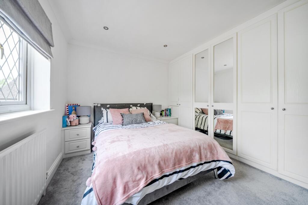 Additional image 8 of Oaklea Welwyn AL6