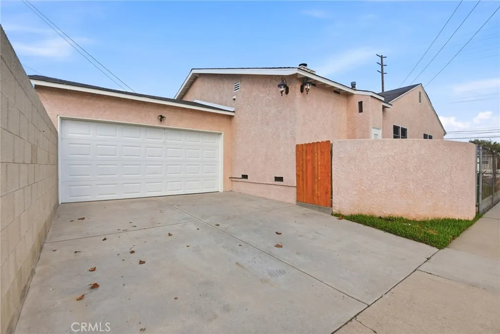 Additional image 71 of 4703 Palo Verde Ave, Lakewood, CA 90713