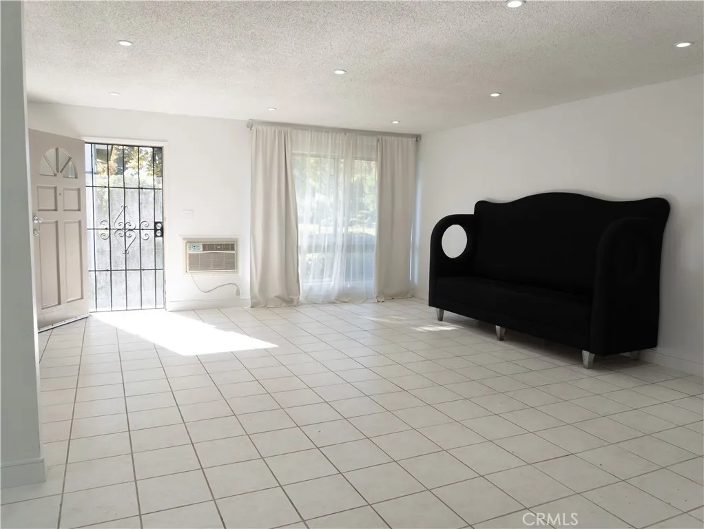 Additional image 16 of 14802 Newport Ave Unit 2B, Tustin, CA 92780