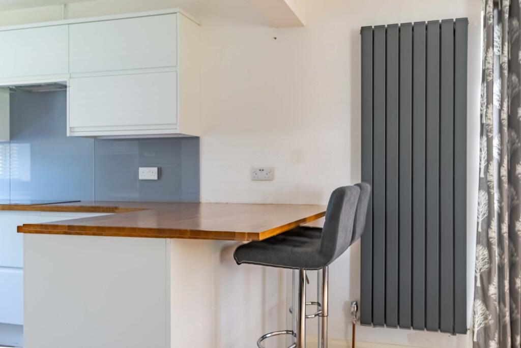 Additional image 3 of The Ridgeway, St. Albans, Hertfordshire, AL4