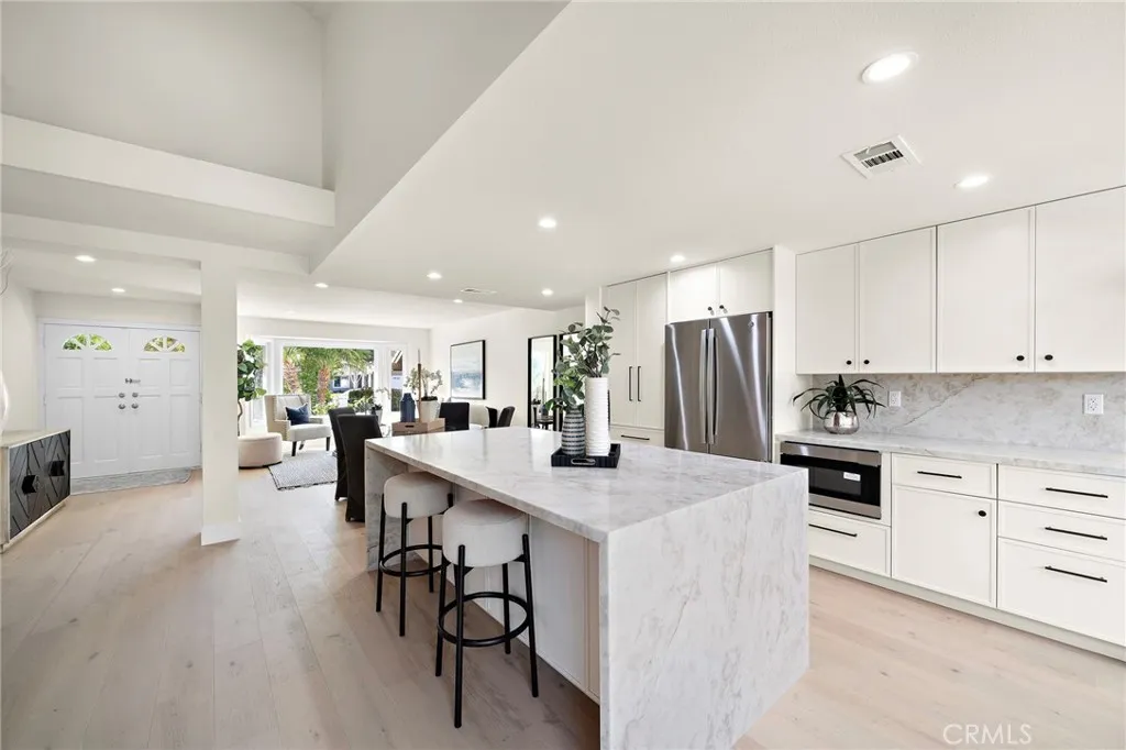 Additional image 2 of 5071 Bayonne Circle, Irvine, CA 92604