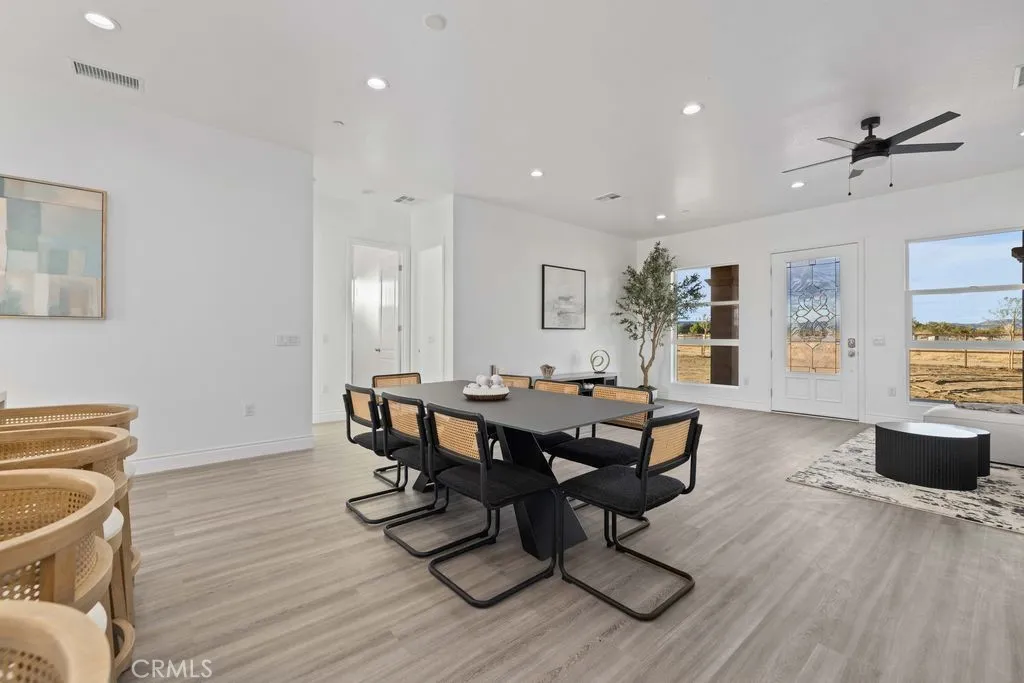 Additional image 47 of 7214 W Avenue A-6, Lancaster, CA 93536